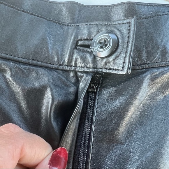 Wilson’s Leather Vintage Pencil Skirt size 10 Black Pockets Split Button & Zip - Picture 7 of 16